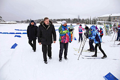 Сергей Путмин посетил соревнования детско-юношеской спортивной школы по лыжным гонкам
